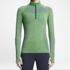 NWOT Nike knit half zip long sleeve